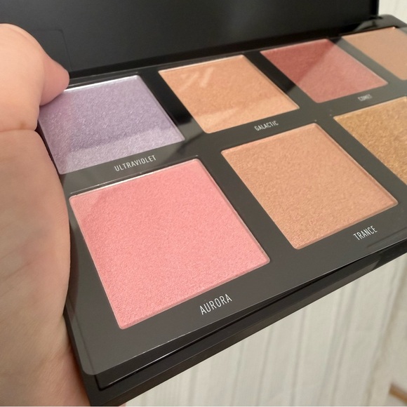 NEW‼️ MORPHE 8S Stellar Impact Highlighter Palette - Picture 9 of 11